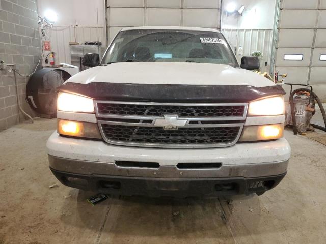 Photo 5 from auction – 2006 CHEVROLET SILVERADO with VIN 2GCEK13T161179481