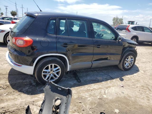 Photo 3 from auction – 2011 VOLKSWAGEN TIGUAN with VIN WVGAV7AX2BW539077