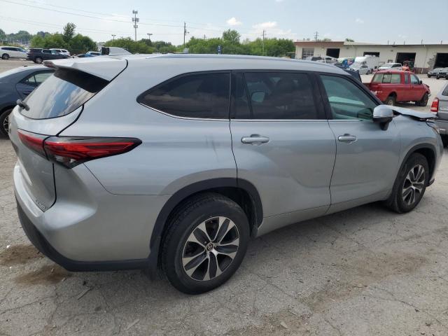 Photo 3 from auction – 2021 TOYOTA HIGHLANDER with VIN 5TDGZRBH4MS526193