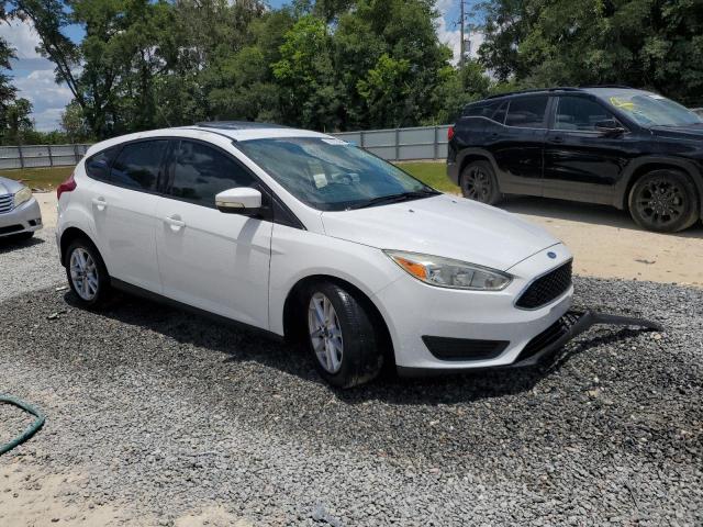 Photo 4 from auction – 2015 FORD FOCUS SE with VIN 1FADP3K2XFL238612