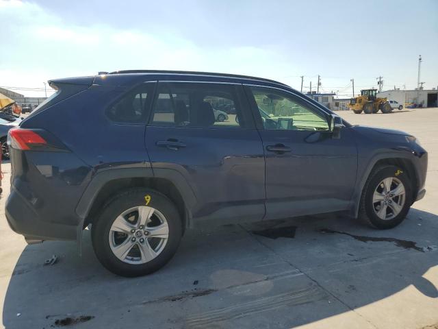 Photo 3 from auction – 2019 TOYOTA RAV4 XLE with VIN JTMP1RFVXKJ016593