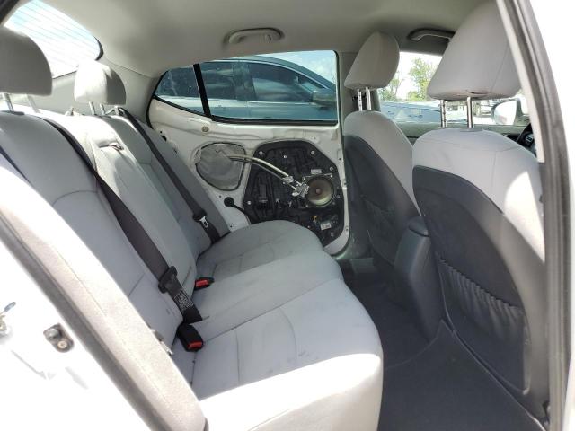 Photo 10 from auction – 2015 KIA OPTIMA LX with VIN KNAGM4A76F5538278