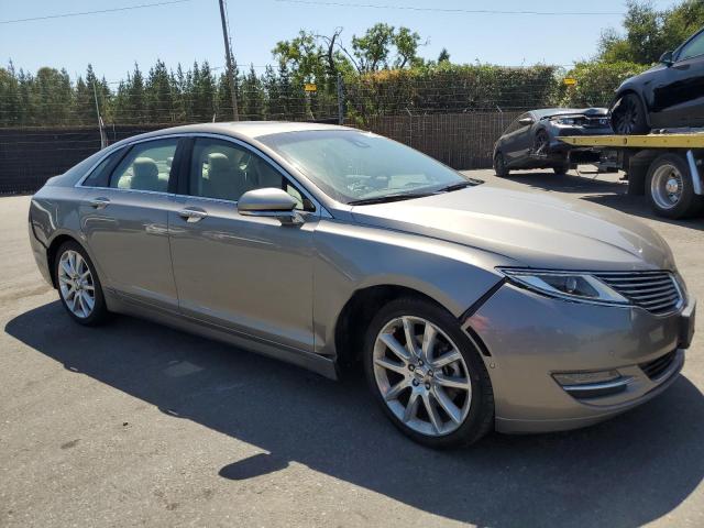 Photo 4 from auction – 2016 LINCOLN MKZ with VIN 3LN6L2GK4GR611191