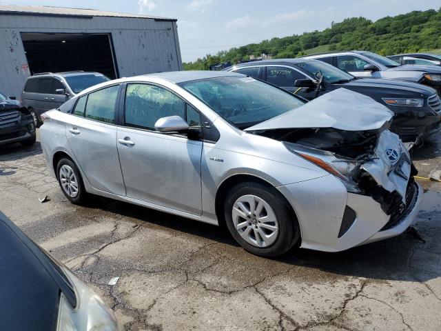 Photo 4 from auction – 2016 TOYOTA PRIUS with VIN JTDKBRFUXG3006916