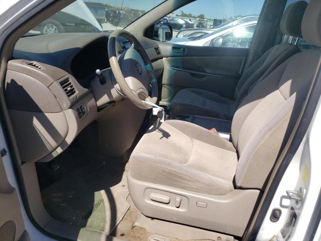 Photo 7 from auction – 2010 TOYOTA SIENNA CE with VIN 5TDKK4CC0AS320269
