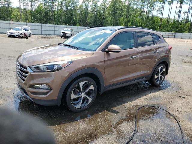HYUNDAI TUCSON LIM 2016 with VIN KM8J33A20GU086647 - Photo from auction