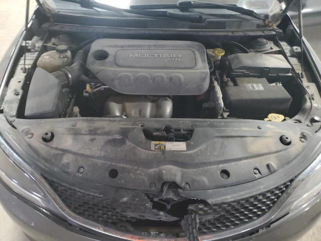 Photo 11 from auction – 2015 CHRYSLER 200 LIMITE with VIN 1C3CCCAB3FN502989