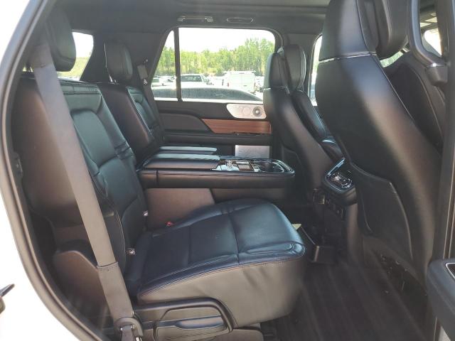 Photo 11 from auction – 2019 LINCOLN NAVIGATOR with VIN 5LMJJ2LT7KEL08039