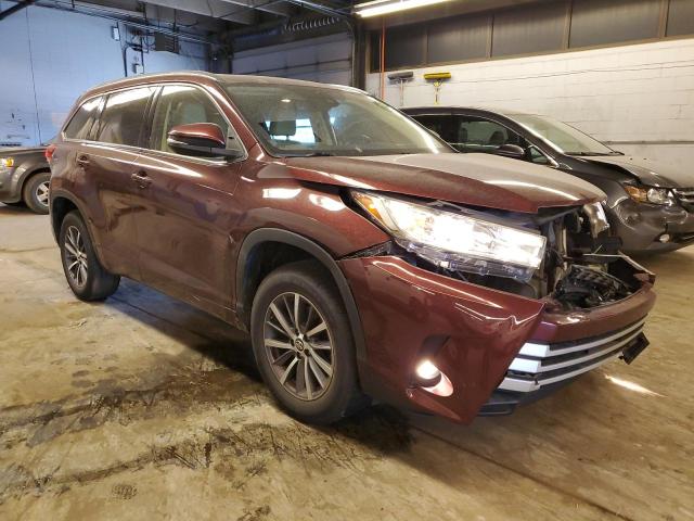 Photo 4 from auction – 2018 TOYOTA HIGHLANDER with VIN 5TDKZRFH2JS282852