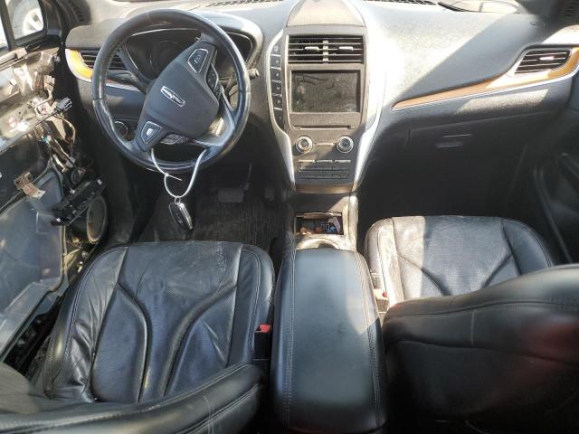 Photo 8 from auction – 2019 LINCOLN MKC RESERV with VIN 5LMTJ3DH0KUL13260