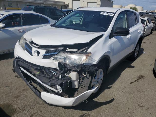 TOYOTA RAV4 LE 2015 with VIN JTMZFREV7FJ040366 - Photo from auction