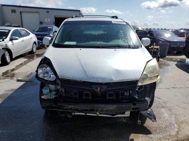 Photo 5 from auction – 2005 TOYOTA SIENNA XLE with VIN 5TDZA22C65S224739