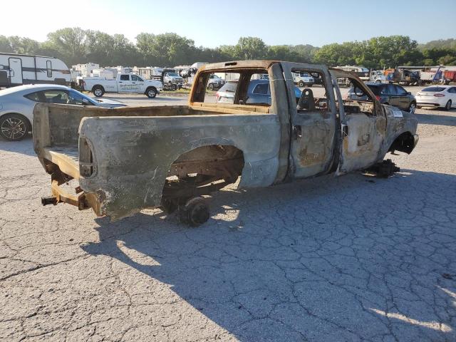 Photo 3 from auction – 2002 FORD F350 SRW S with VIN 1FTSW31F02EB49252