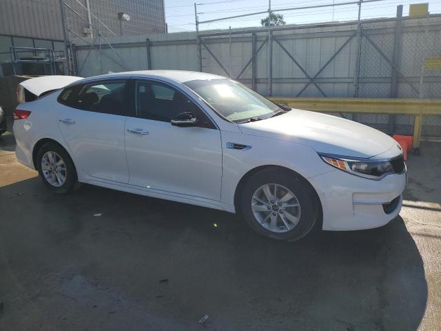 Photo 4 from auction – 2018 KIA OPTIMA LX with VIN 5XXGT4L33JG219005