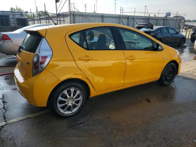 Photo 3 from auction – 2014 TOYOTA PRIUS C with VIN JTDKDTB32E1078965