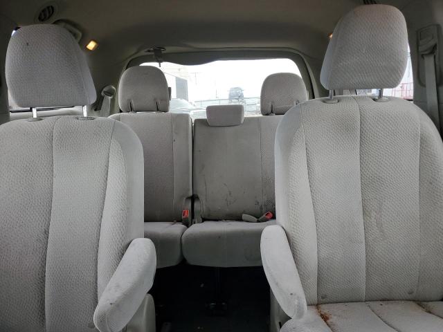 Photo 10 from auction – 2011 TOYOTA SIENNA LE with VIN 5TDJK3DC6BS012836