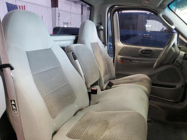 Photo 10 from auction – 2003 FORD F150 with VIN 2FTRF17WX3CA21666