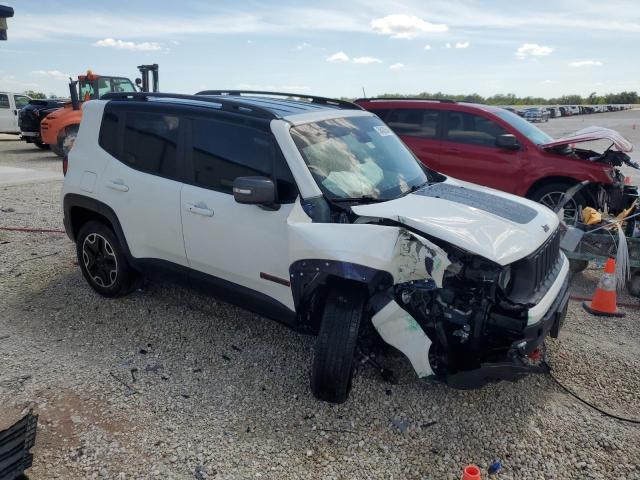 Photo 4 from auction – 2017 JEEP RENEGADE T with VIN ZACCJBCB2HPF18474