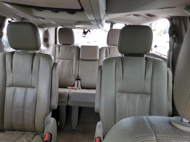 Photo 10 from auction – 2015 CHRYSLER TOWN & COU with VIN 2C4RC1CG0FR521201