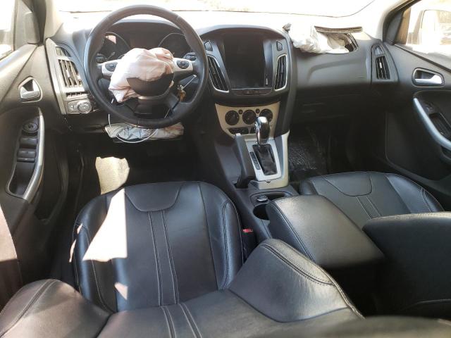 Zdjęcie 8 z aukcji – 2014 FORD FOCUS SE z VIN 1FADP3K26EL188175