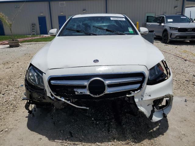 Photo 5 from auction – 2018 MERCEDES-BENZ E 300 with VIN WDDZF4JB9JA455363