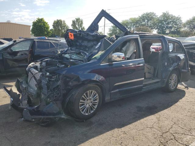 Photo 1 from auction – 2014 CHRYSLER TOWN & COU with VIN 2C4RC1CGXER417992