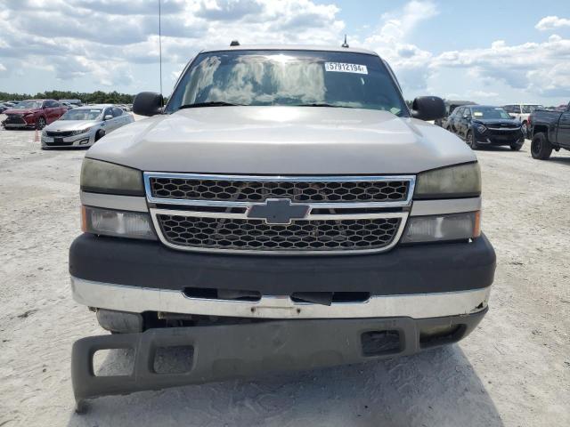 Photo 5 from auction – 2005 CHEVROLET SILVERADO with VIN 1GCHK23205F930474