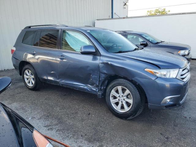 Photo 4 from auction – 2011 TOYOTA HIGHLANDER with VIN 5TDZK3EH0BS032934