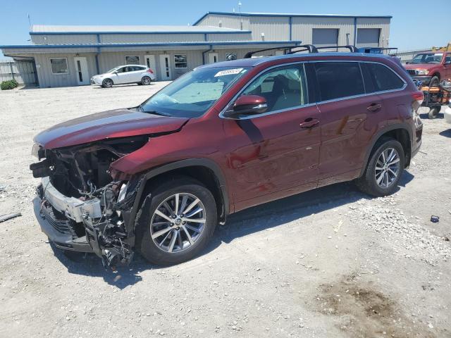TOYOTA HIGHLANDER 2017 with VIN 5TDJZRFH1HS437123 - Photo from auction