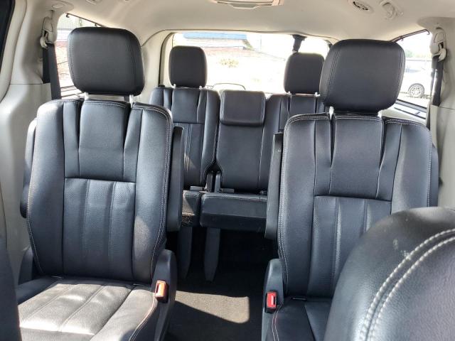 Photo 10 from auction – 2014 CHRYSLER TOWN & COU with VIN 2C4RC1CG3ER329639