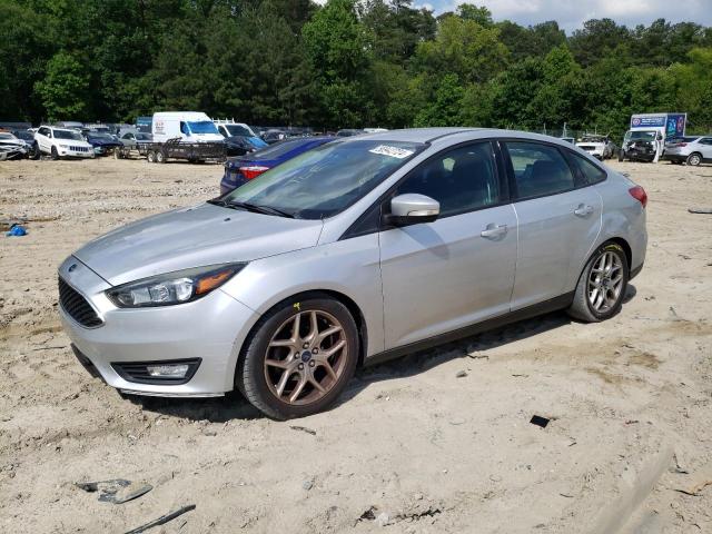 FORD FOCUS SE 2015 with VIN 1FADP3F2XFL252021 - Photo from auction