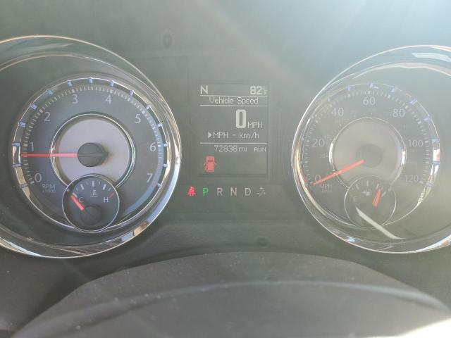 Photo 9 from auction – 2016 CHRYSLER TOWN & COU with VIN 2C4RC1BG2GR255389