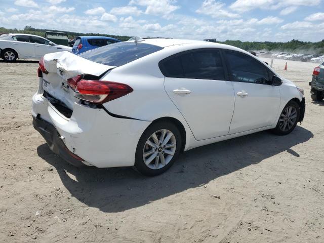 Photo 3 from auction – 2017 KIA FORTE LX with VIN 3KPFL4A77HE126069