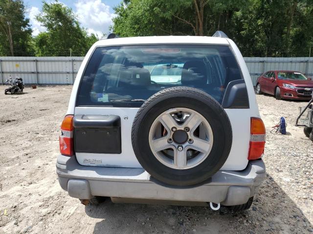 Photo 6 from auction – 2004 CHEVROLET TRACKER with VIN 2CNBJ134346910423