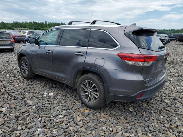 Photo 2 from auction – 2017 TOYOTA HIGHLANDER with VIN 5TDJZRFH5HS466852