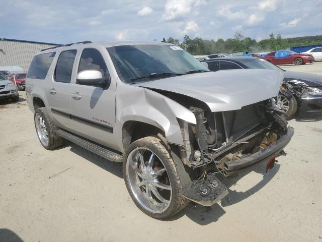 Photo 4 from auction – 2007 CHEVROLET SUBURBAN C with VIN 1GNFC16017J210715