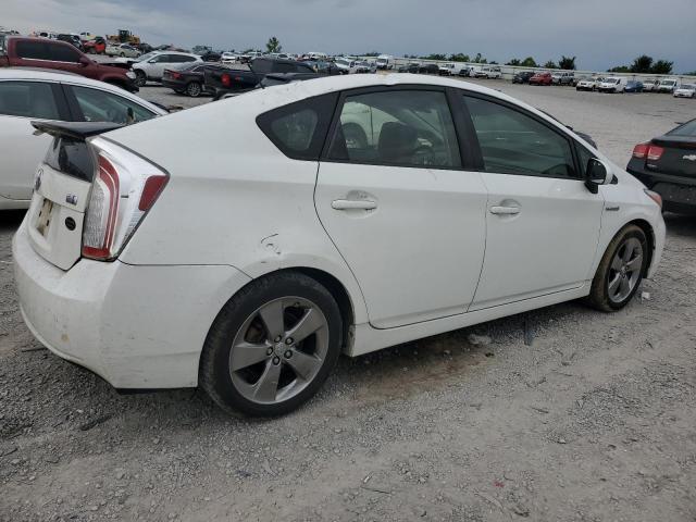 Photo 3 from auction – 2013 TOYOTA PRIUS with VIN JTDKN3DU2D5604389