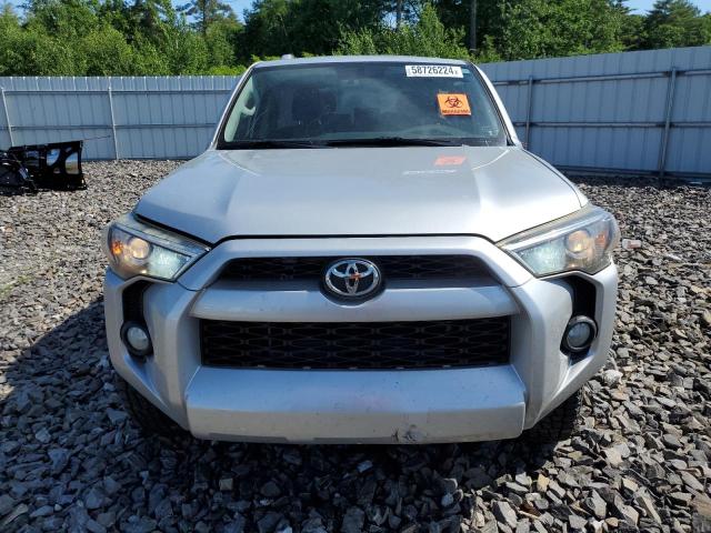 Photo 5 from auction – 2018 TOYOTA 4RUNNER SR with VIN JTEZU5JR7J5181491