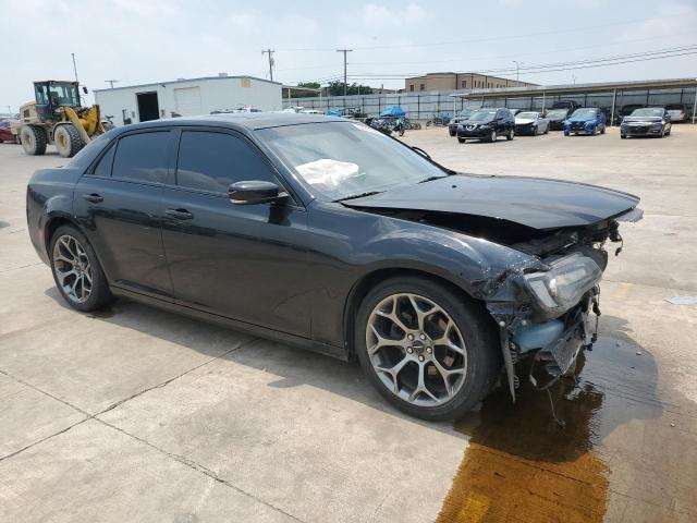 Photo 4 from auction – 2018 CHRYSLER 300 S with VIN 2C3CCABGXJH277955