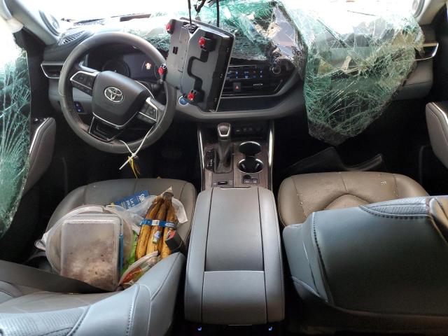 Photo 8 from auction – 2021 TOYOTA HIGHLANDER with VIN 5TDEBRCH4MS036038