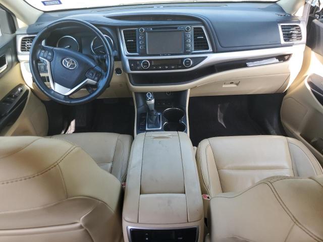 Photo 8 from auction – 2016 TOYOTA HIGHLANDER with VIN 5TDJKRFH6GS255145