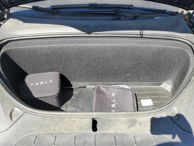 Photo 12 from auction – 2020 TESLA MODEL X with VIN 5YJXCBE29LF297996