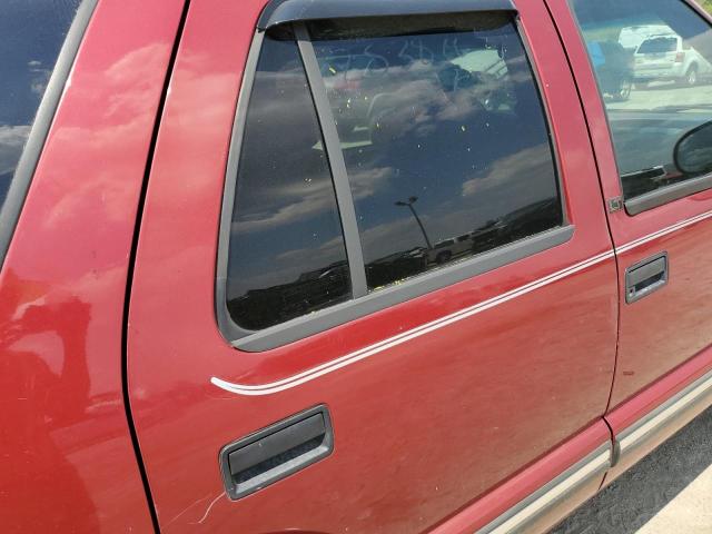 Photo 10 from auction – 2001 CHEVROLET BLAZER with VIN 1GNDT13W71K253876