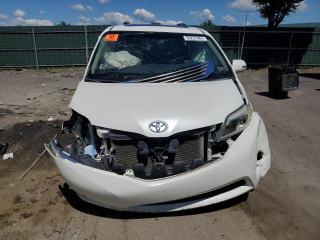 Photo 5 from auction – 2015 TOYOTA SIENNA XLE with VIN 5TDYK3DC6FS632915