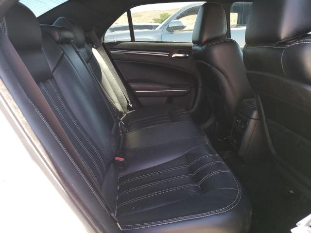 Photo 10 from auction – 2018 CHRYSLER 300 S with VIN 2C3CCABG0JH313930