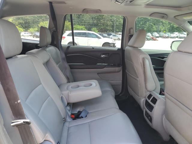 Photo 10 from auction – 2017 HONDA PILOT TOUR with VIN 5FNYF6H9XHB006361