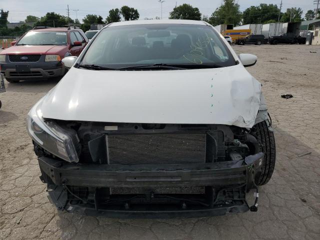 Photo 5 from auction – 2017 KIA FORTE LX with VIN 3KPFK4A79HE089805