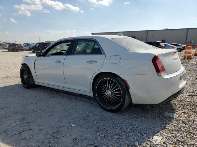 Photo 2 from auction – 2019 CHRYSLER 300 LIMITE with VIN 2C3CCAEG6KH528290