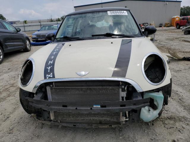 Photo 5 from auction – 2011 MINI COOPER with VIN WMWSU3C51BT182358