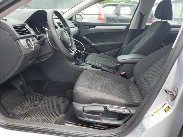 Photo 7 from auction – 2016 VOLKSWAGEN PASSAT S with VIN 1VWAT7A37GC030972